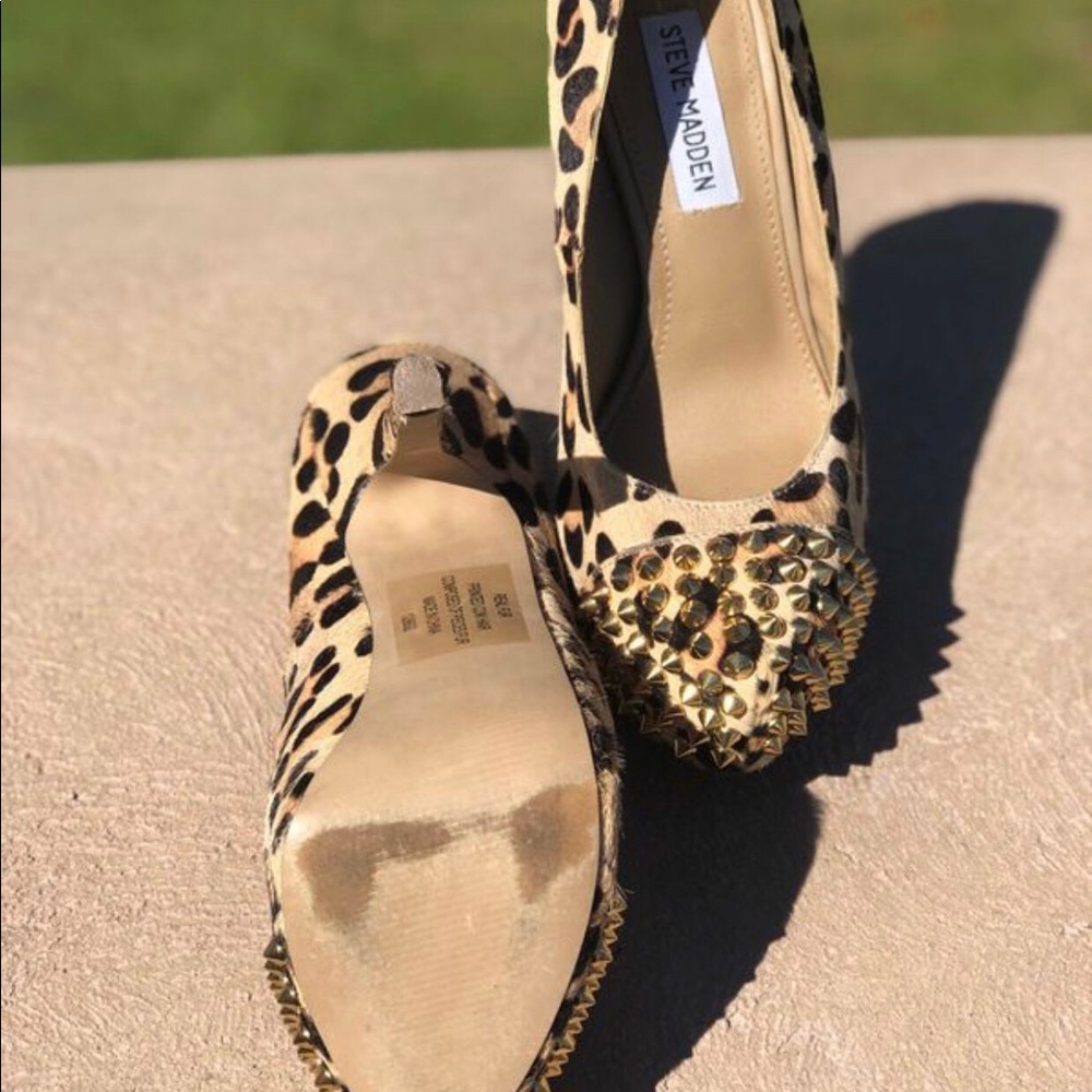 Steve Madden “Bolddd” heels